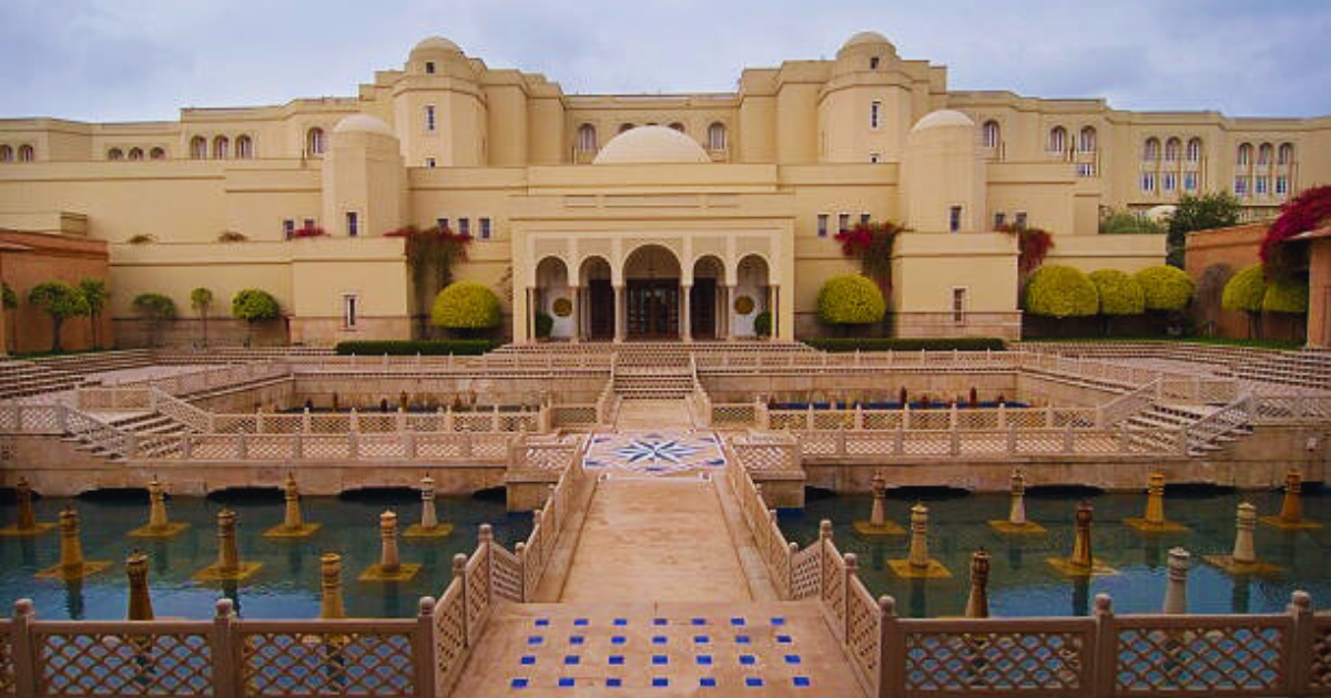 Architectural Marvel of Oberoi Amarvilas Hotel in Agra